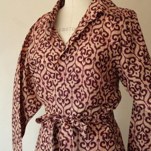 Vintage 1960s 1970s Dress, Burgundy and Ivory Batik Ethnic Print Wrap Dress - Picture 8 of 10